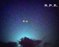 /album/ufo-avvistamento-14-ottobre-2016-a-p-r-siracusa/img-20161014-wa0006ppj-jpg1/